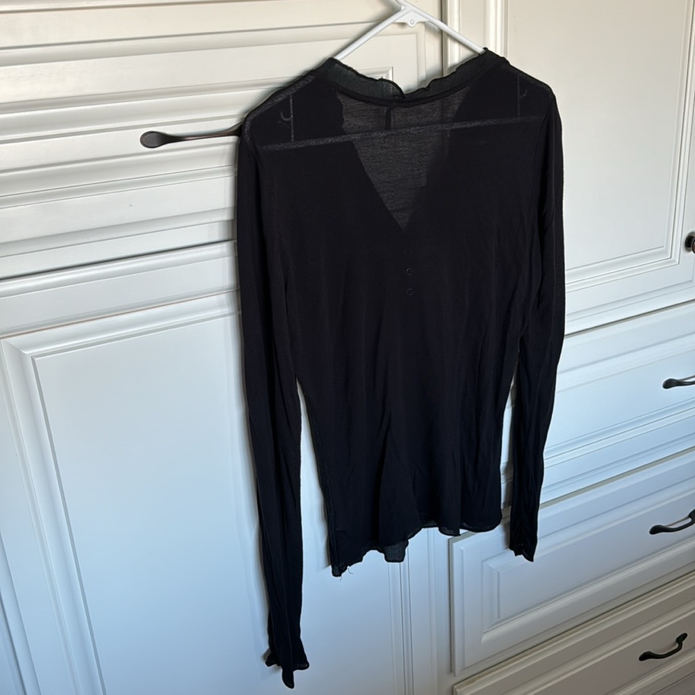 Guess Top - Picture 5 of 5